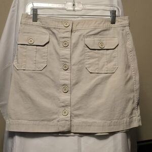 Gap size 10 button up Skirt Khaki